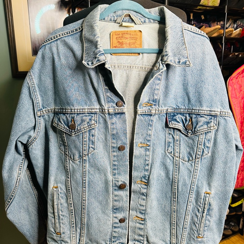 Levi's Vintage Standard Trucker Jacket 70507 Rugged Distressed Size XL - Picture 1 of 10